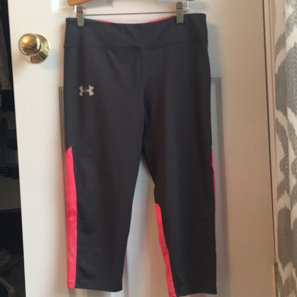 Youth L capri leggings grey and pink
